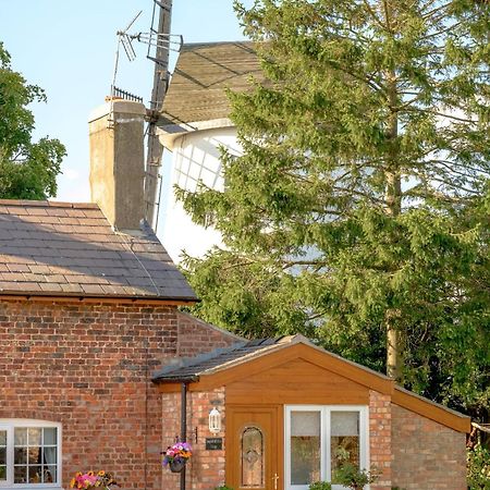 Saughall Mill Farm Cottage Chester Exteriér fotografie