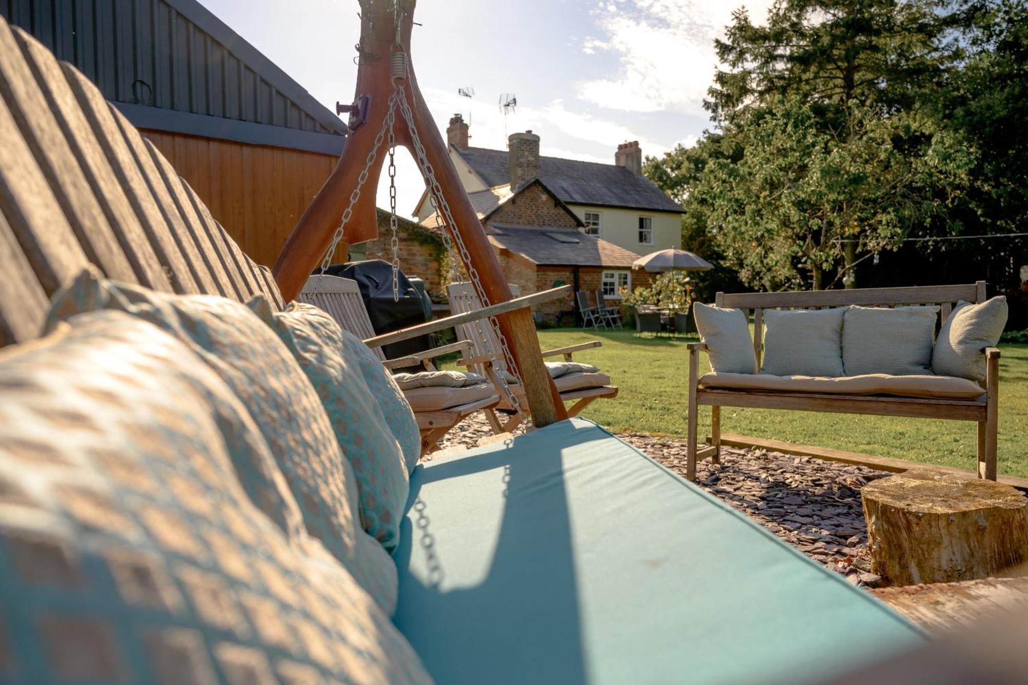 Saughall Mill Farm Cottage Chester Exteriér fotografie